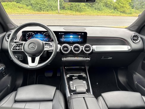 Certified 2023 Mercedes-Benz GLB 250 4MATIC image 11