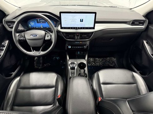 Used 2023 Ford Escape Platinum image 12