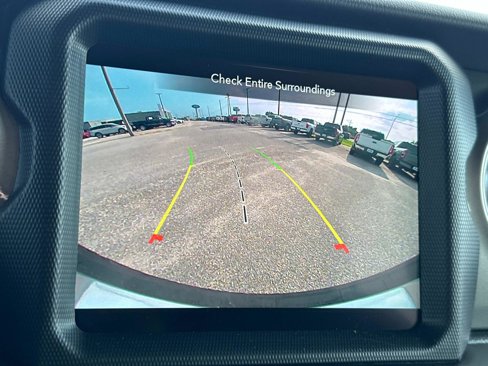 Used 2022 Jeep Wrangler Unlimited Sahara image 22