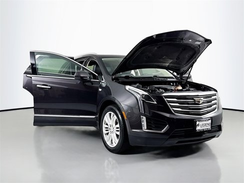 Used 2018 Cadillac XT5 Premium Luxury image 18