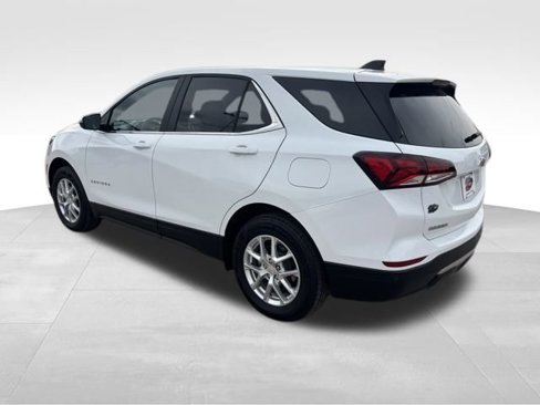 Certified 2023 Chevrolet Equinox LT image 3