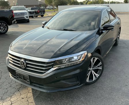 Used 2021 Volkswagen Passat 2.0T SE image 3