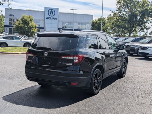 Used 2022 Honda Pilot Black Edition image 5