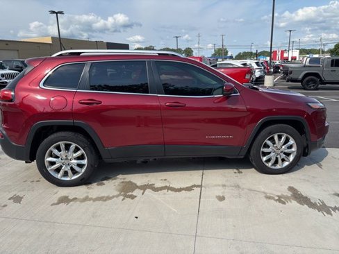 Used 2014 Jeep Cherokee Limited image 11