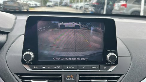 Used 2022 Nissan Altima 2.5 SV image 25