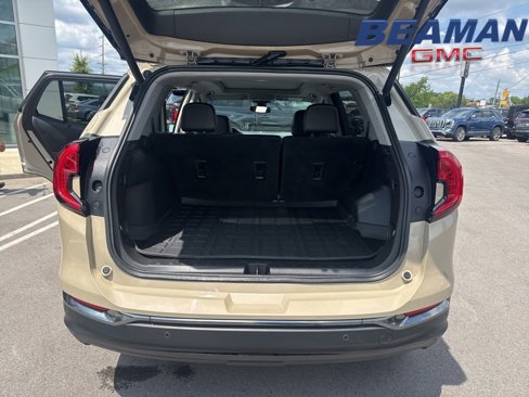Used 2022 GMC Terrain AT4 w/ Infotainment Package II image 30