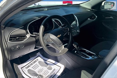 Used 2023 Chevrolet Malibu LT image 14