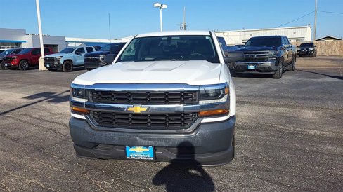 Used 2018 Chevrolet Silverado 1500 W/T w/ Trailering Package image 3