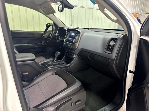 Used 2017 Chevrolet Colorado Z71 image 12