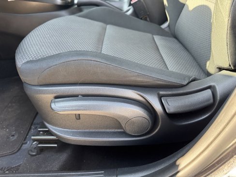 Used 2020 Kia Soul LX image 10