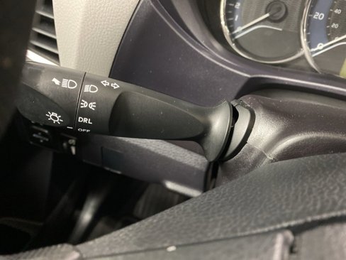Used 2016 Toyota Corolla LE image 29