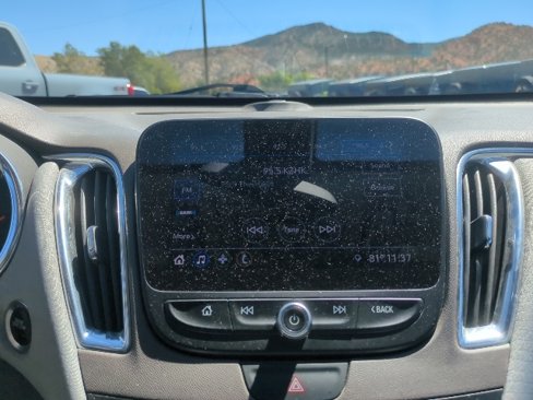 Used 2019 Chevrolet Malibu LT image 15