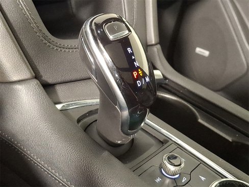 Used 2021 Cadillac XT6 Premium Luxury image 17