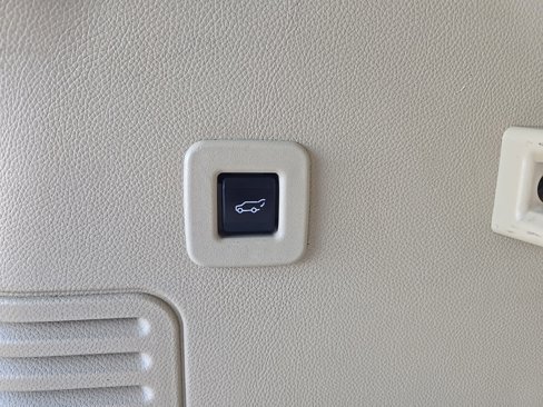 Used 2017 Ford Expedition EL XLT w/ Equipment Group 202A image 20