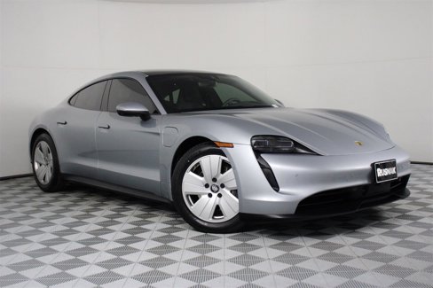 Certified 2022 Porsche Taycan image 9