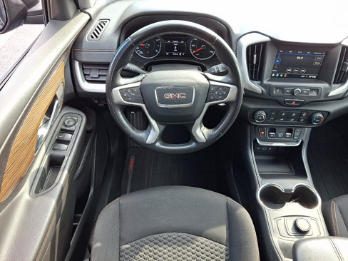 Used 2018 GMC Terrain SLE image 11