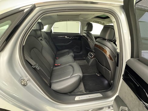 Used 2015 Audi A8 L 4.0T w/ Premium Package image 16