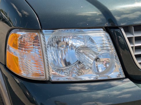 Used 2003 Ford Explorer Eddie Bauer image 9