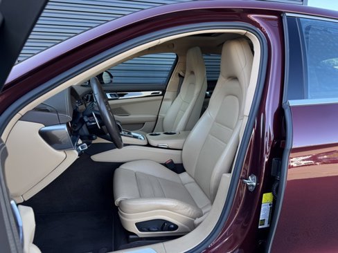 Certified 2023 Porsche Panamera 4S Executive image 5