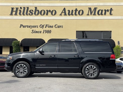 Used 2016 Lincoln Navigator L Select image 3