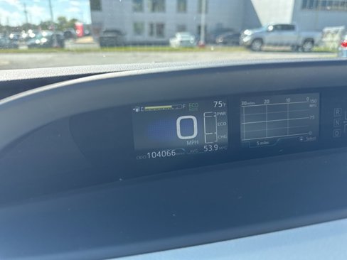 Used 2017 Toyota Prius Two image 14
