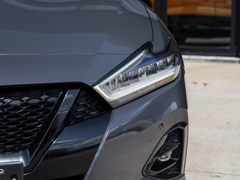 Used 2021 Nissan Maxima Platinum w/ 40th Anniversary Package image 16