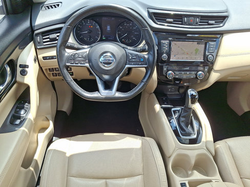 Used 2018 Nissan Rogue SL w/ Premium Package image 11