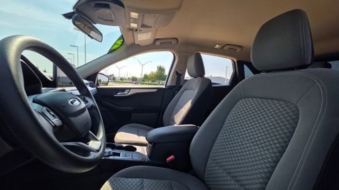 Used 2020 Ford Escape SE image 22