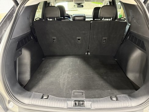 Used 2023 Ford Escape Platinum image 30