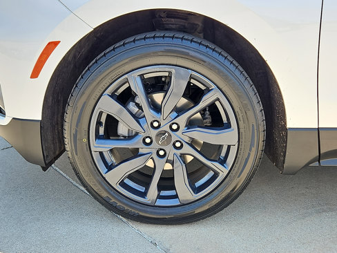 Used 2024 Chevrolet Equinox RS image 5