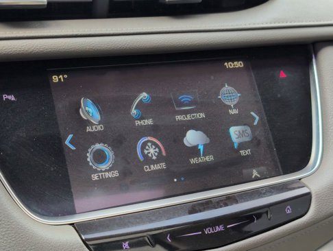 Used 2017 Cadillac XT5 Luxury w/ Driver Awareness Package image 6
