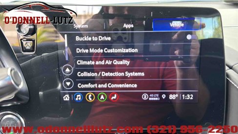 Used 2021 Chevrolet Corvette Stingray Premium Cpe w/ 3LT image 31