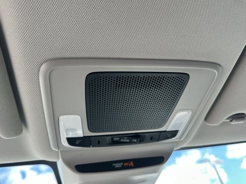Used 2024 Honda HR-V LX image 28