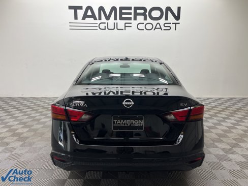 Used 2024 Nissan Altima 2.5 SV image 10
