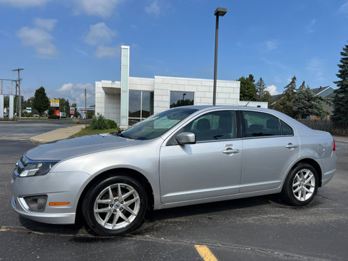 Used 2012 Ford Fusion SEL image 2