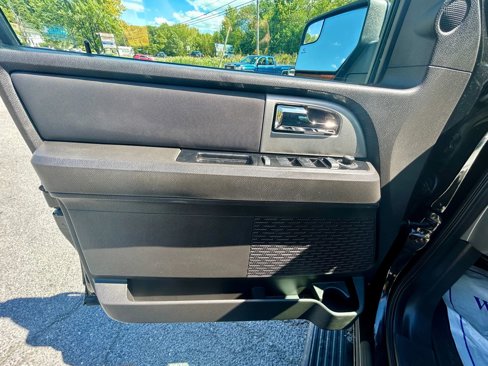 Used 2012 Ford Expedition Limited image 14
