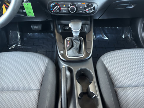 Used 2022 Kia Soul LX w/ Technology Package image 25