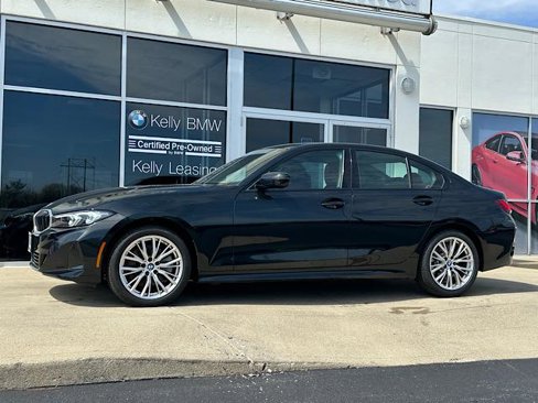 Certified 2023 BMW 330i xDrive Sedan w/ Premium Package image 5