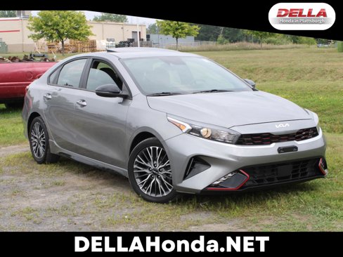 Used 2022 Kia Forte GT-Line w/ GT-Line Premium Package image 1