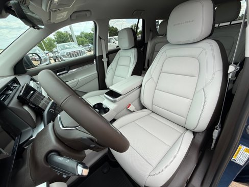 New 2026 GMC Terrain Denali w/ LPO, Floor Liner Package image 10