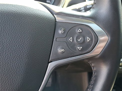 Used 2022 Chevrolet Traverse LT w/ LT Premium Package image 18