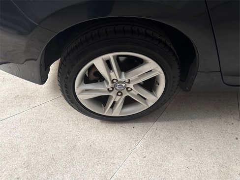 Used 2015 Volvo S60 T5 Premier image 16