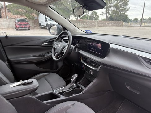 Used 2024 Buick Encore GX Preferred image 9