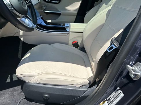 Used 2025 Mercedes-Benz C 300 Sedan image 18