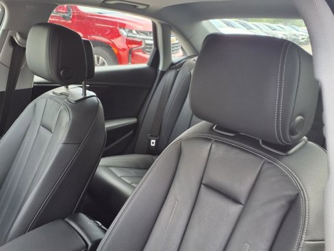 Used 2022 Audi A4 2.0T Premium Plus w/ Premium Plus Package image 17