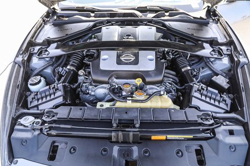 Used 2013 Nissan 370Z Coupe image 25