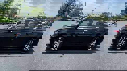 Used 2024 Nissan Altima 2.5 S image 5