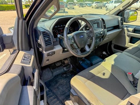 Used 2017 Ford F150 XL w/ Equipment Group 101A Mid image 7