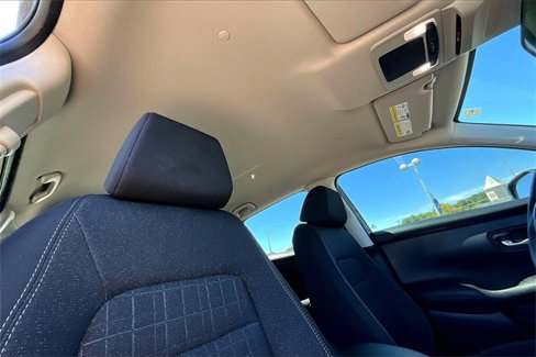 Used 2023 Honda HR-V LX image 15