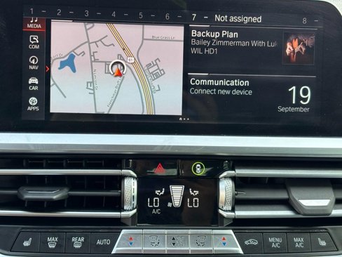 Used 2021 BMW 330i xDrive Sedan w/ M Sport Package image 23
